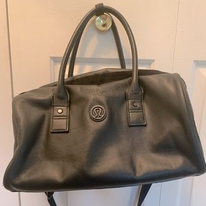 Lululemon Athletica Black Vegan Leather Tote Bag Duffle w/ Gray Floral Interior